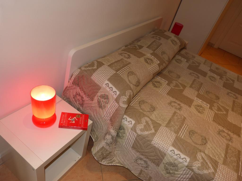 Residenza Piazza San Francesco Lejlighed Bologna Værelse billede