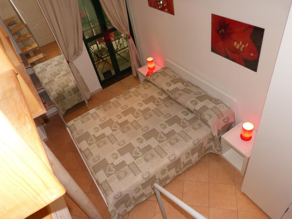 Residenza Piazza San Francesco Lejlighed Bologna Værelse billede