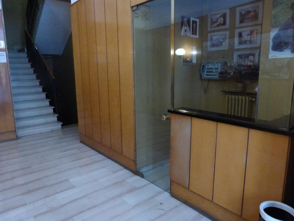Residenza Piazza San Francesco Lejlighed Bologna Værelse billede
